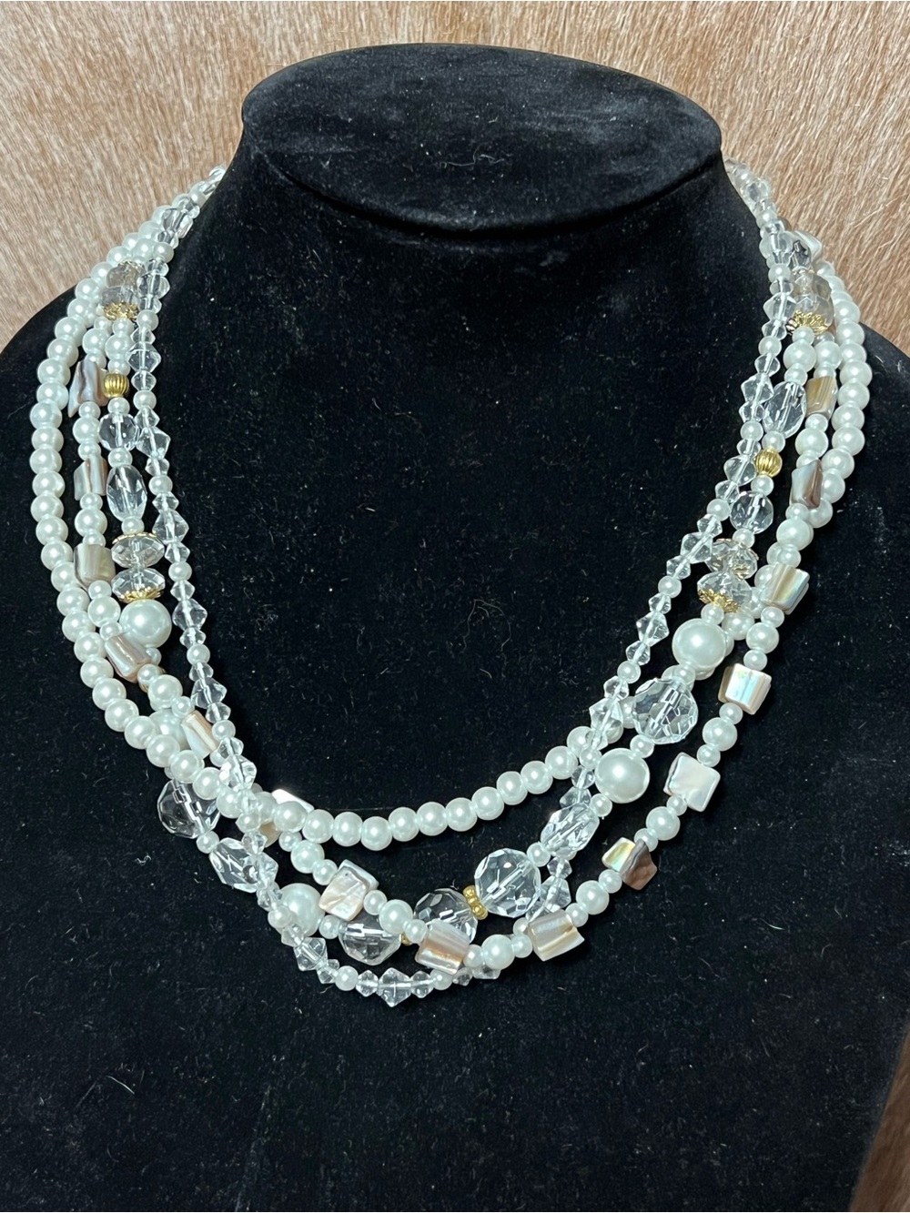 Vintage 2000 premier design necklace